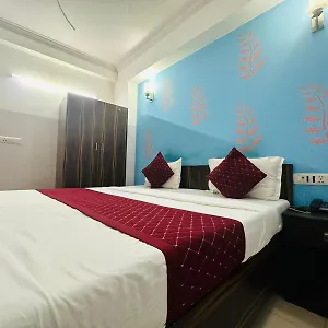 galaxy-near-delhi-international-airport.hotelsdelhi.org/