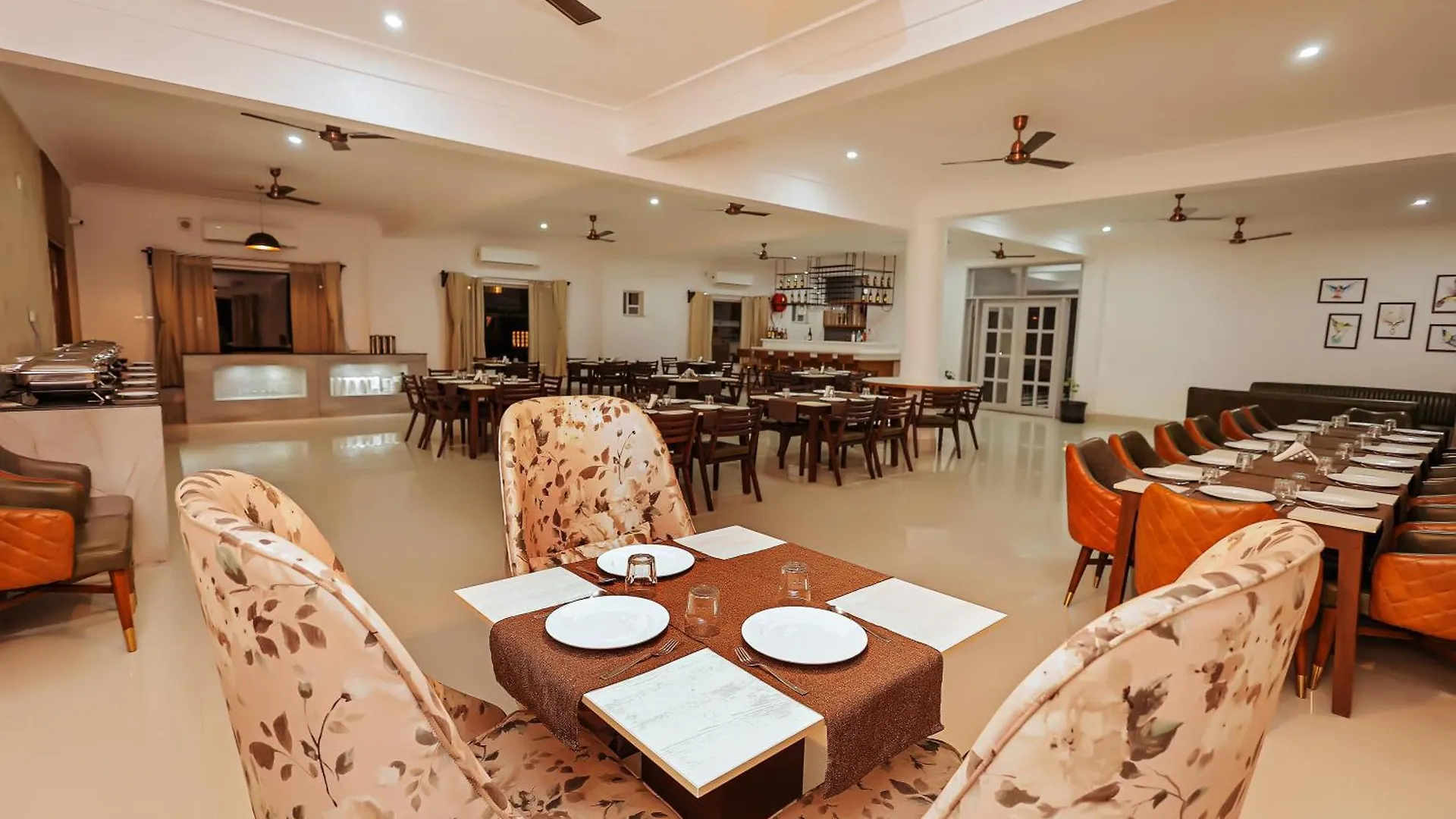 Revaas Lake View Boutique Stay Udaipur Hotel