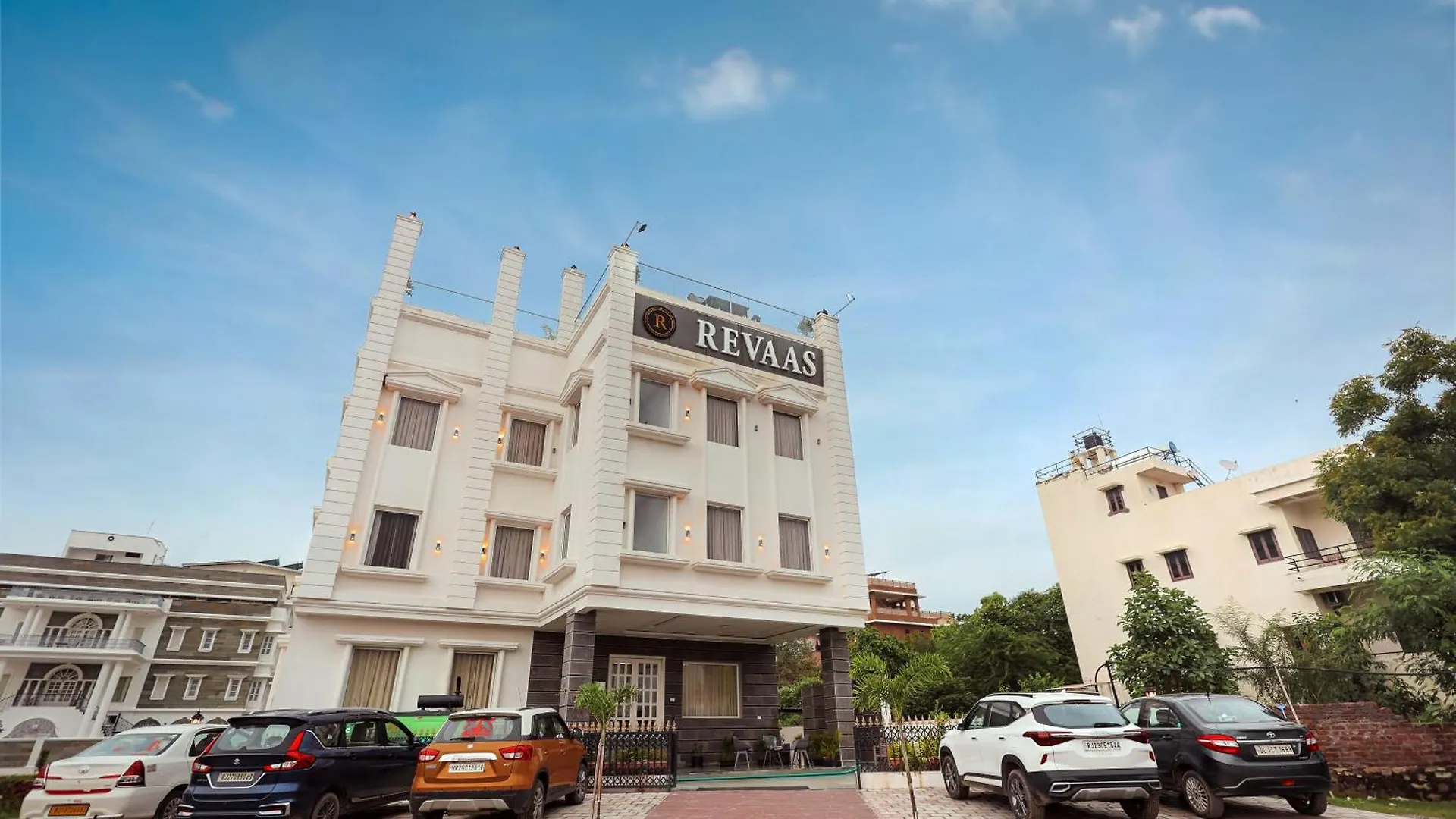 Revaas Lake View Boutique Stay Udaipur